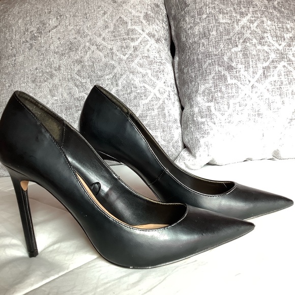Express pointy black pumps - Picture 4 of 6